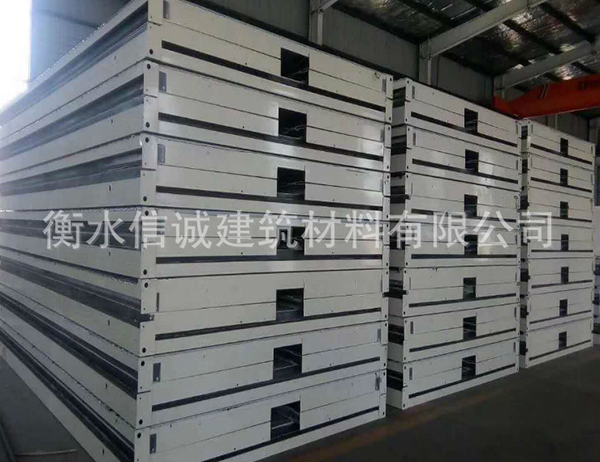 折疊集裝箱活動(dòng)房